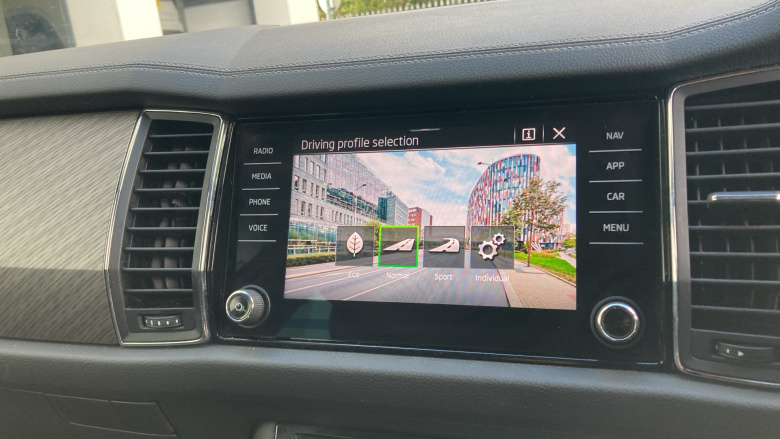 Skoda Kodiaq 1.5 TSI SE L Executive 5dr DSG [7 Seat] Petrol Estate